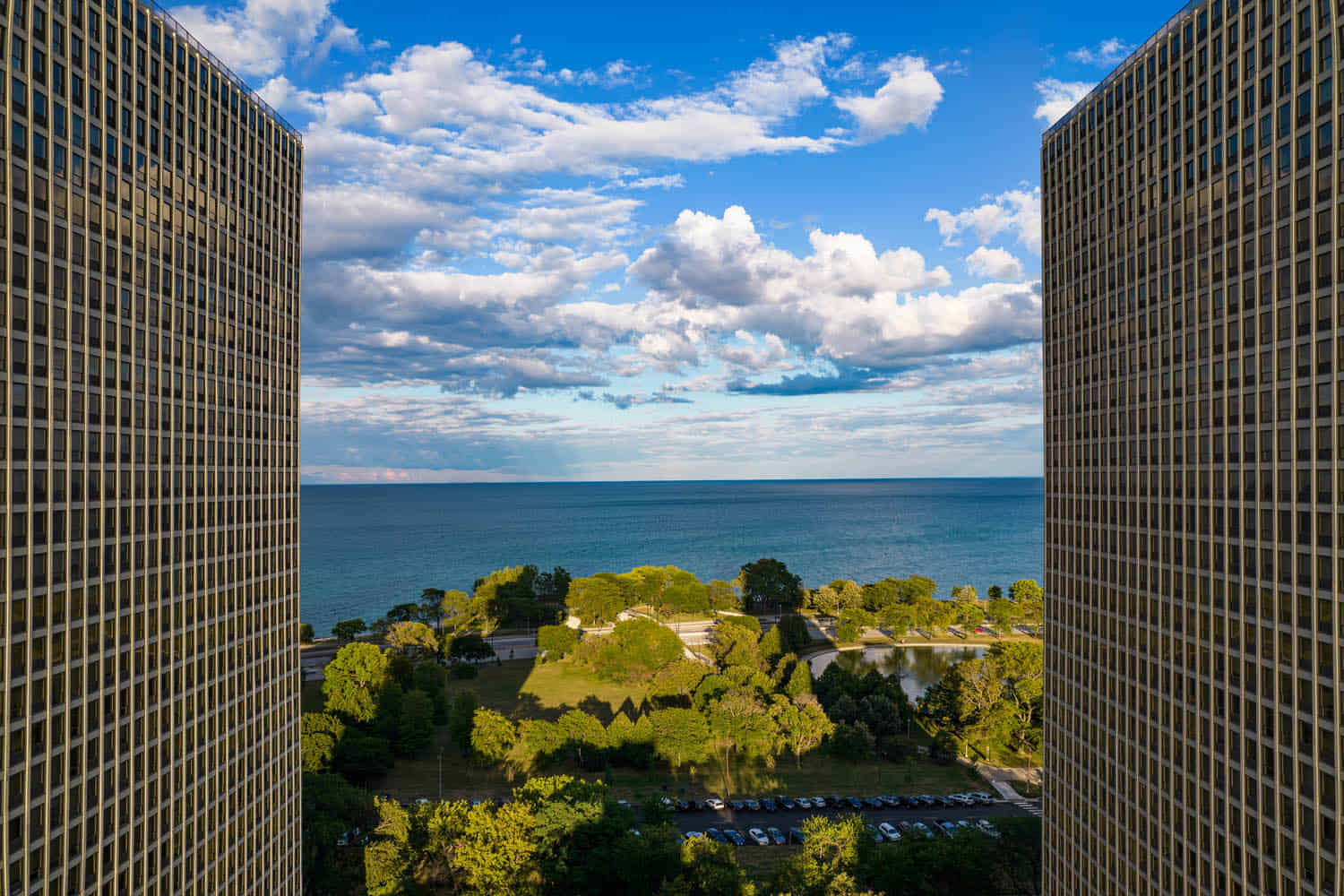 Regents Park, Chicago 3