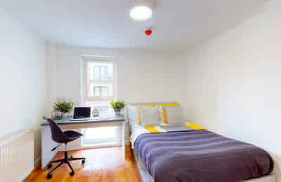 The Cube, Bolton - Bolton, England, United Kingdom - Premier En-Suite - Bedroom