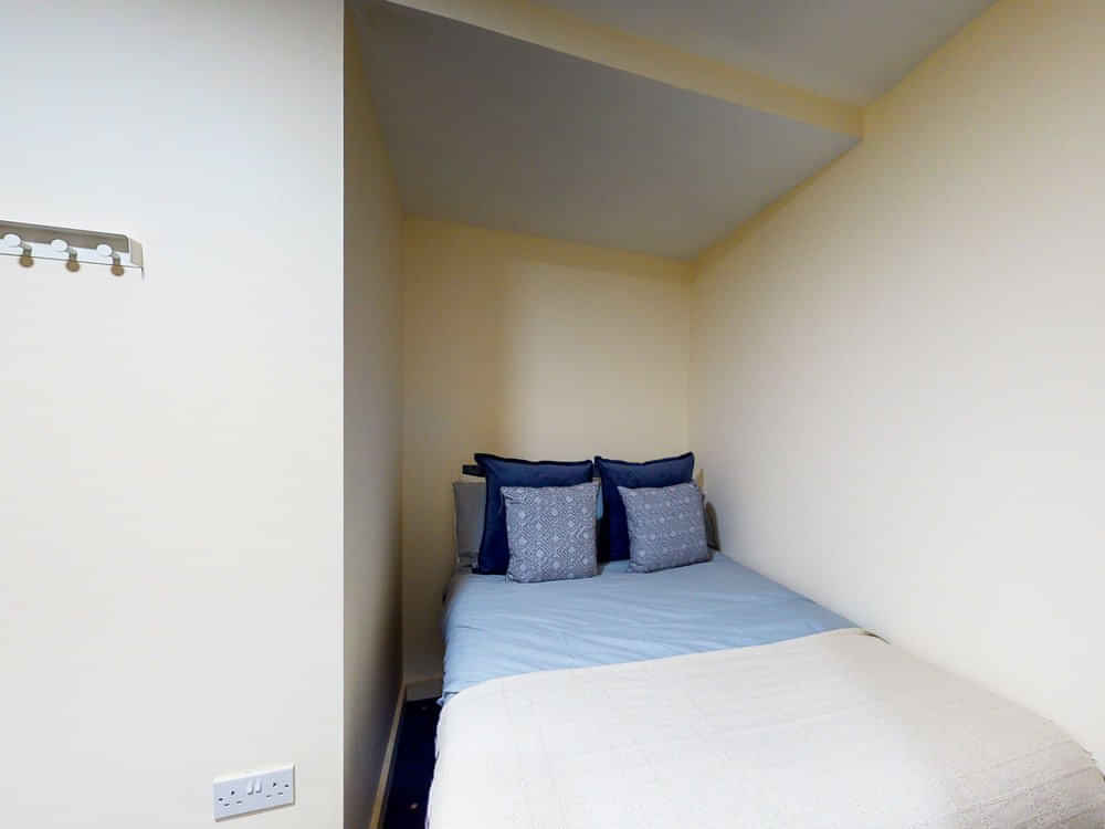 The Cube, Bolton - Bolton, England, United Kingdom - Premier Studio - Bedroom