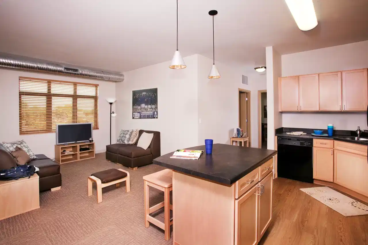 Drake West Village, Des Monies - Des Moines, Iowa, United States - Common Area