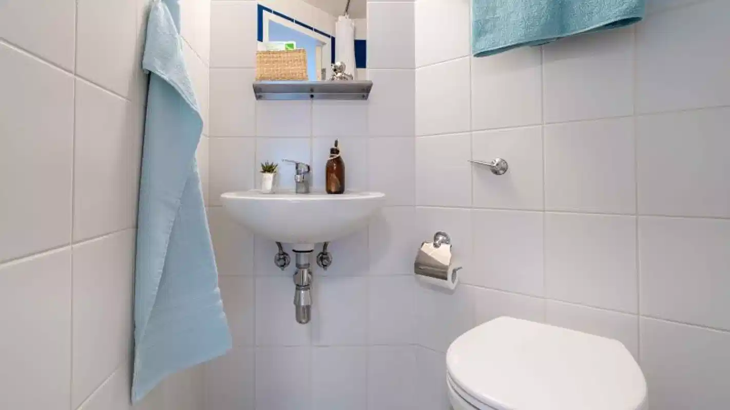 Amenities?w=400&h=260&fit=crop&q=40&auto=format&trim=auto