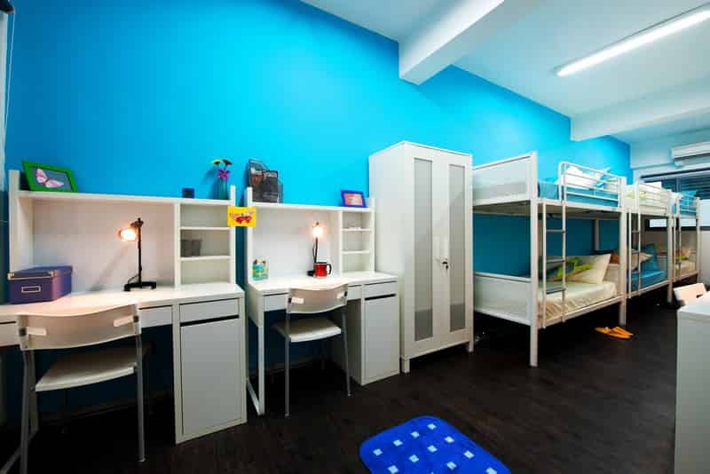 Amenities?w=400&h=260&fit=crop&q=40&auto=format&trim=auto