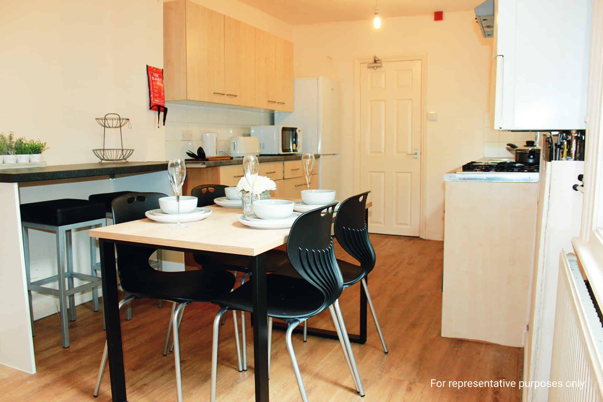 60 Victoria Road - Cambridge, England, United Kingdom - Kitchen