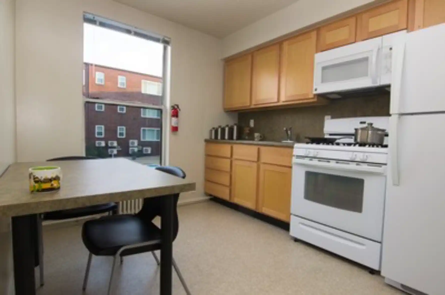 901 S First St-5, Champaign - Champaign, Illinois, United States - Studio - Kitchen