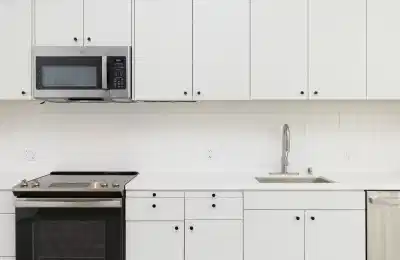 Bosco, Berkeley - Berkeley, California, United States - Kitchen