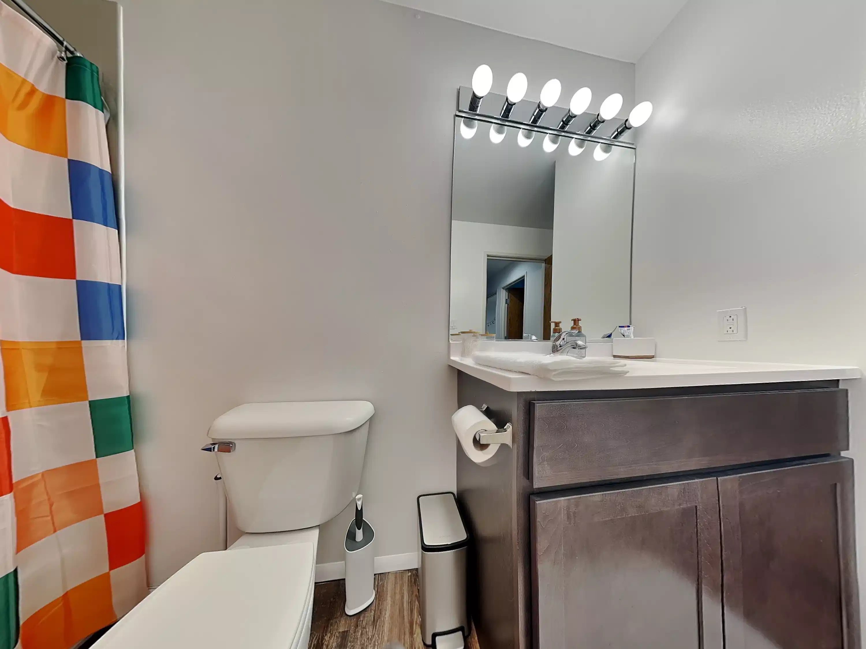 903 S First St-213, Champaign - Champaign, Illinois, United States - Bathroom