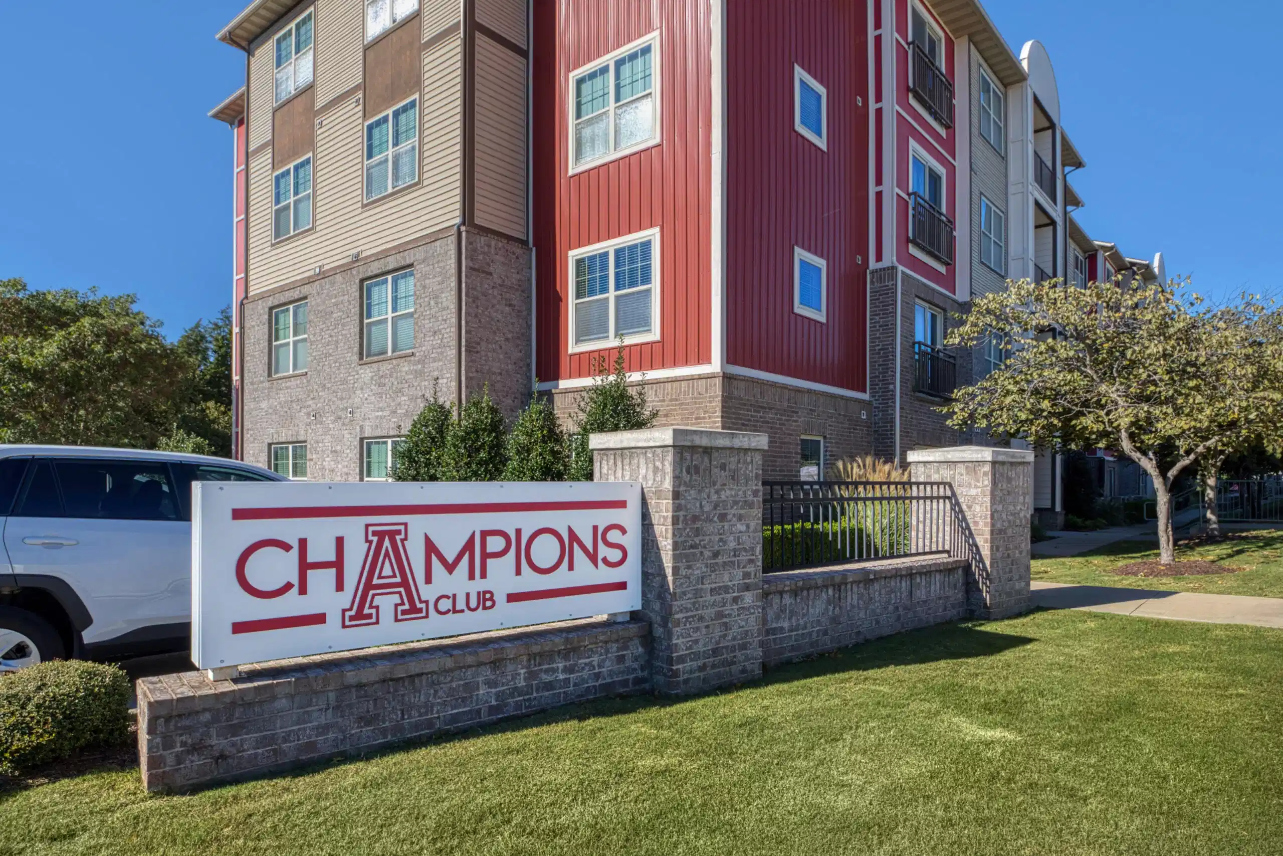 Amenities?w=400&h=260&fit=crop&q=40&auto=format&trim=auto