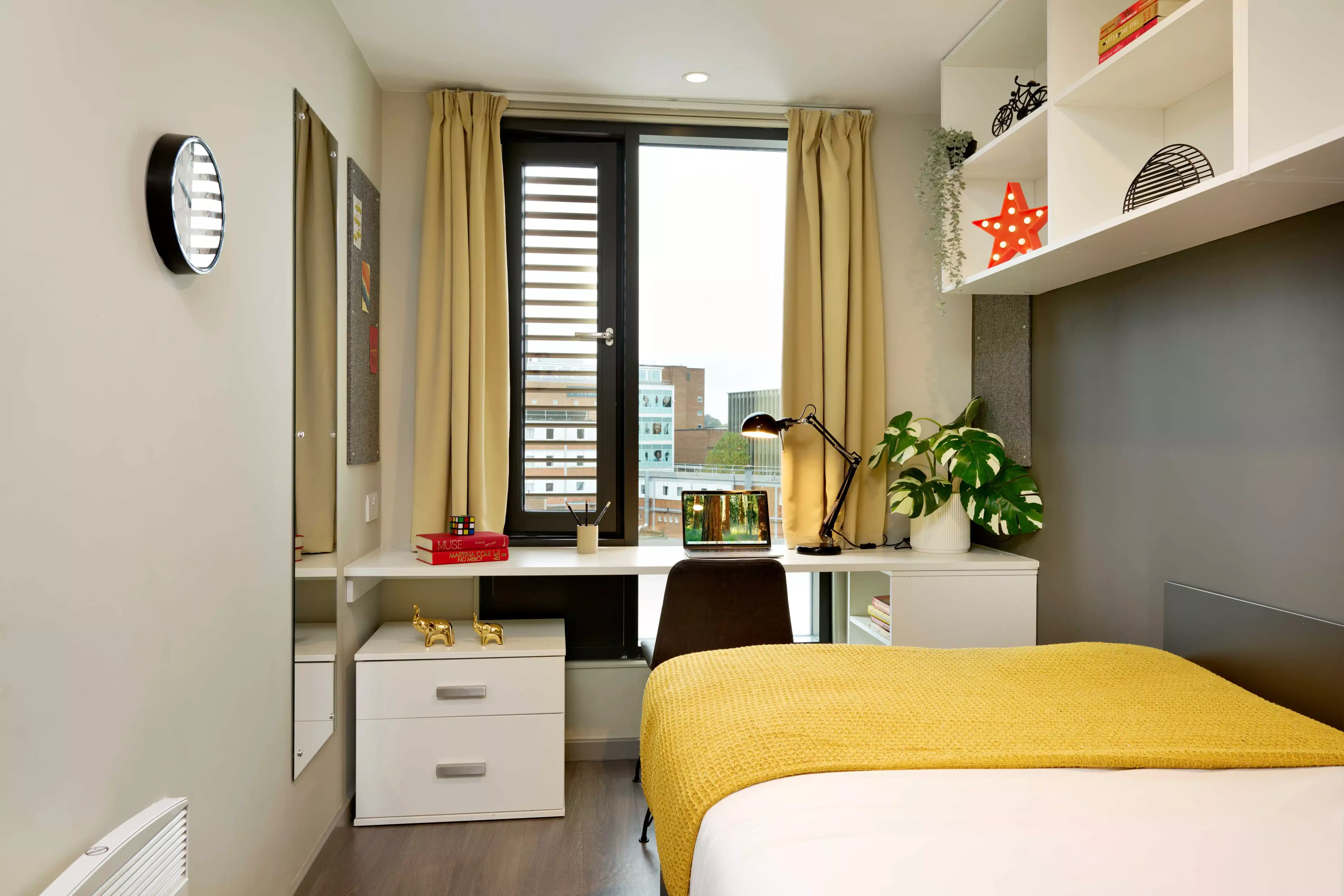 Bronze Ensuite