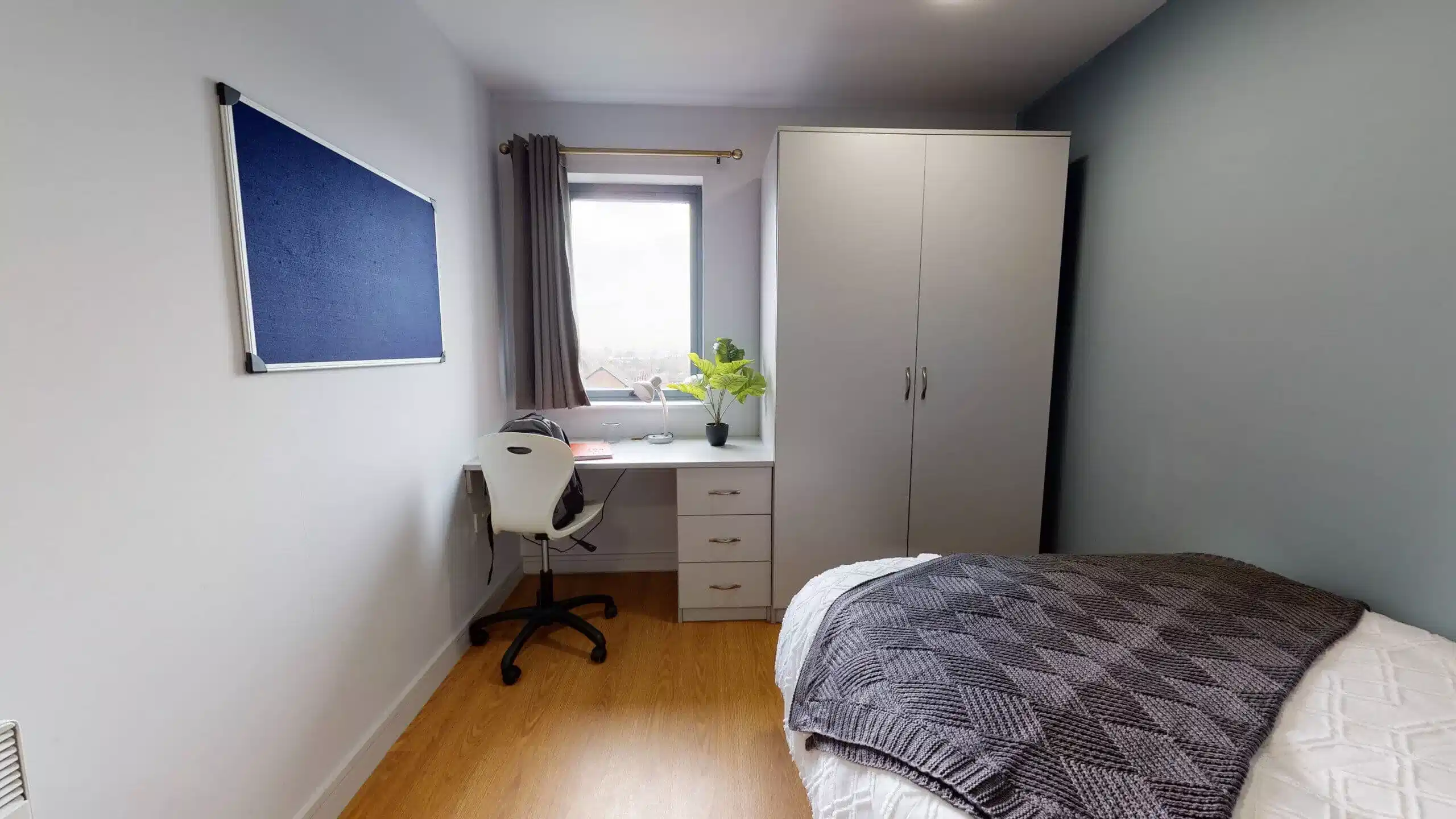 Amenities?w=400&h=260&fit=crop&q=40&auto=format&trim=auto