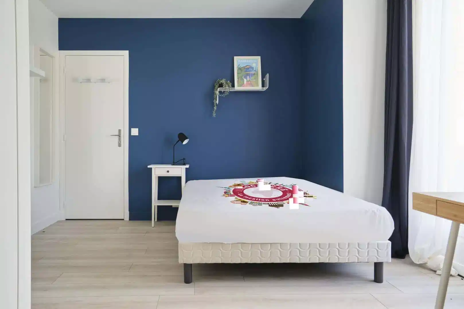 Amenities?w=400&h=260&fit=crop&q=40&auto=format&trim=auto