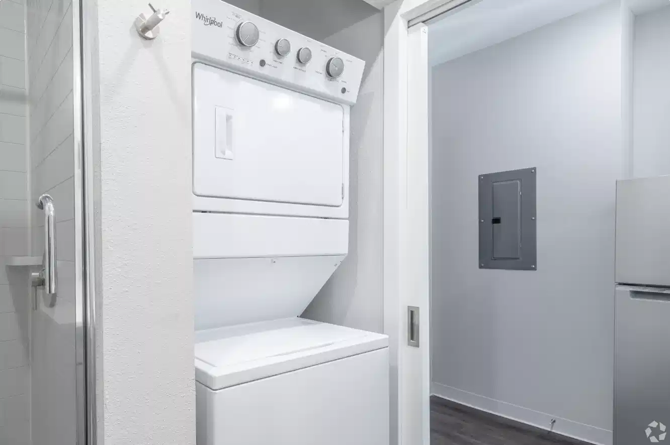 Global, Houston - Houston, Texas, United States - Amenities