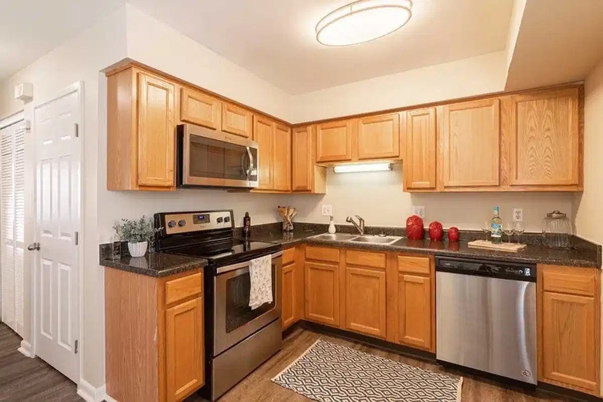 Oxford West, Oxford - Oxford, Ohio, United States - Kitchen