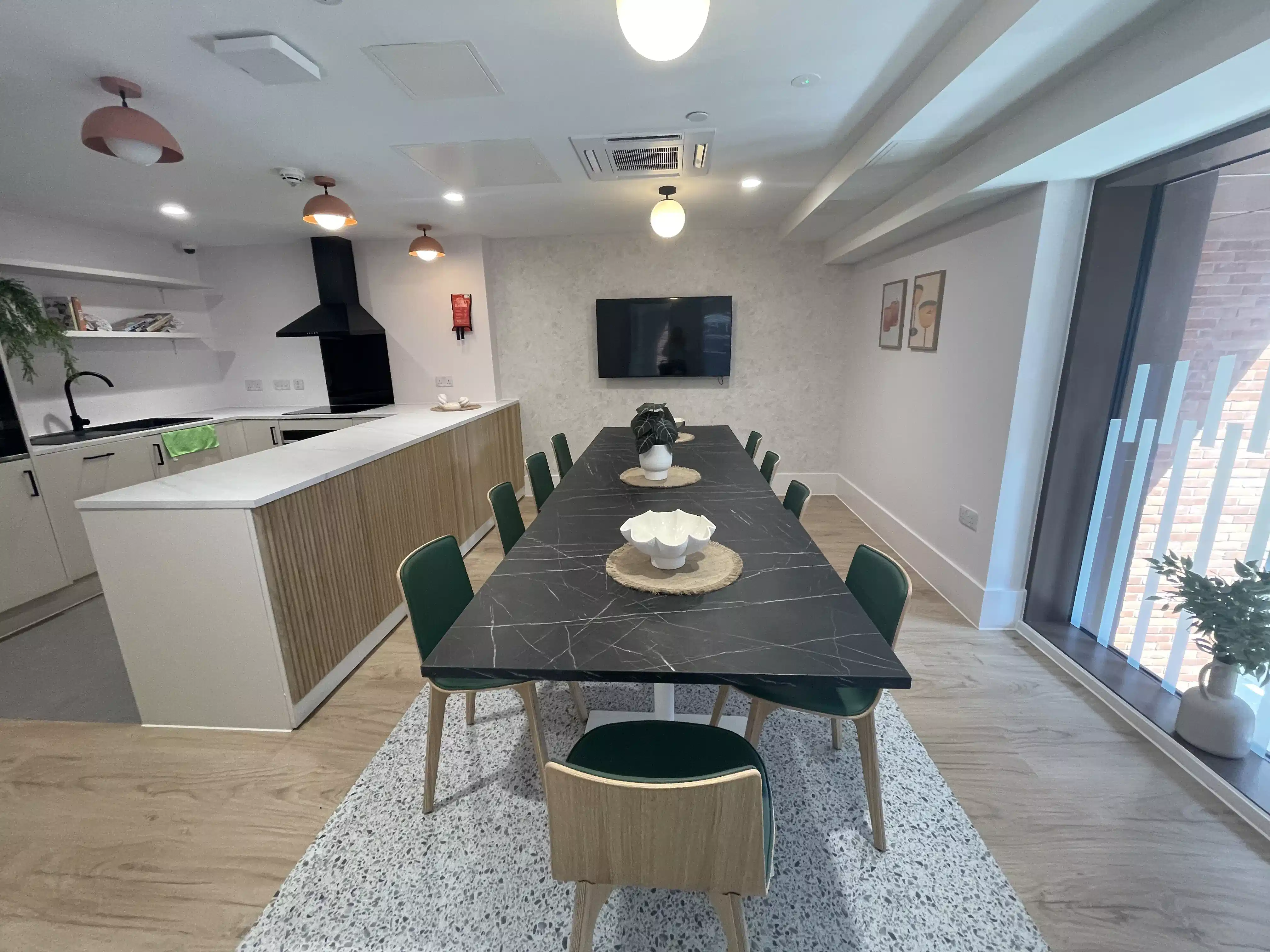 Yugo Crown Place, Birmingham  image 77