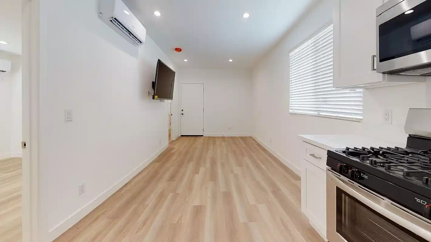 1118 W 25th St, Los Angeles - Los Angeles, California, United States - Amenities