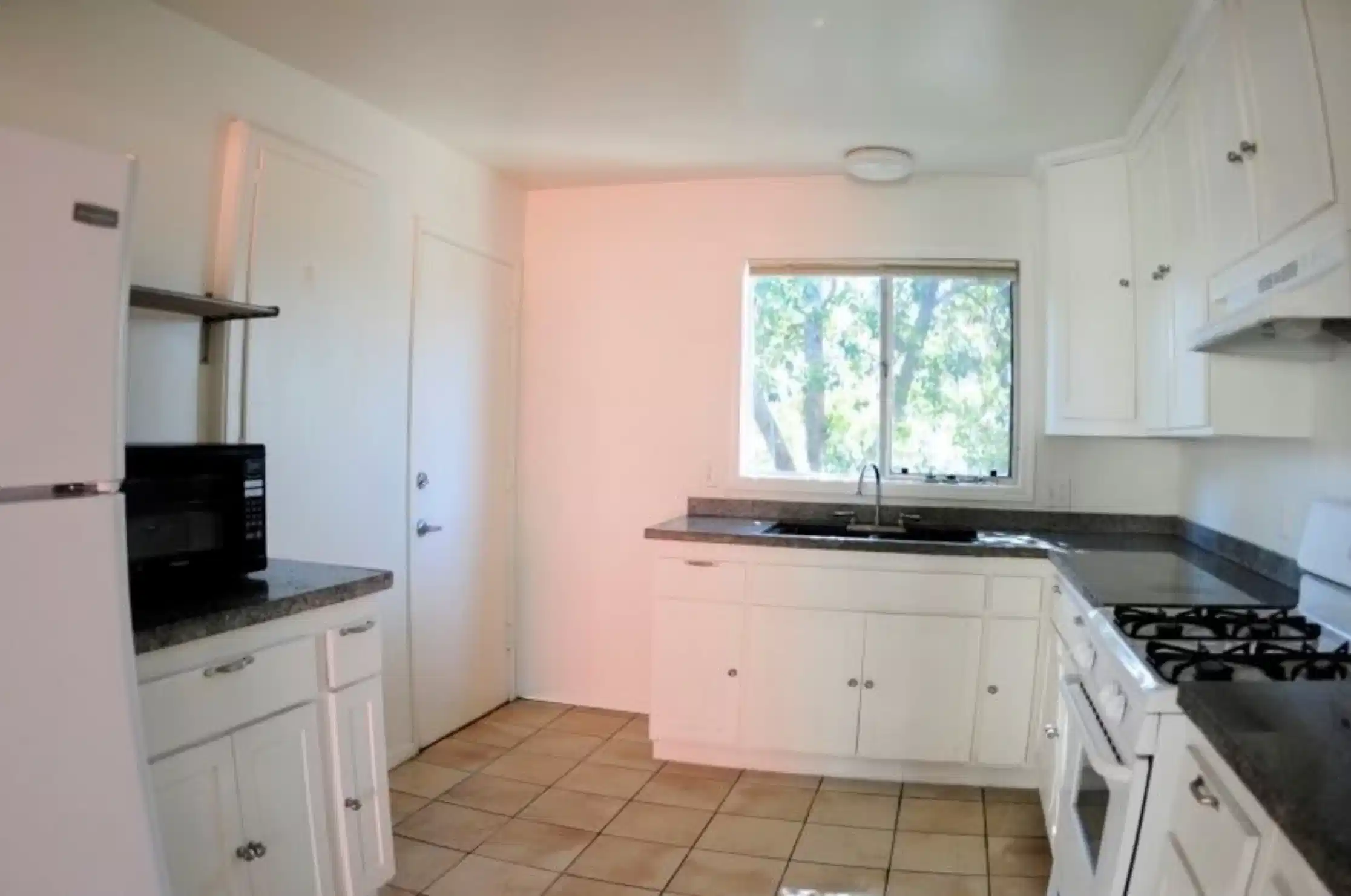 1204 W 24th St, Los Angeles 2