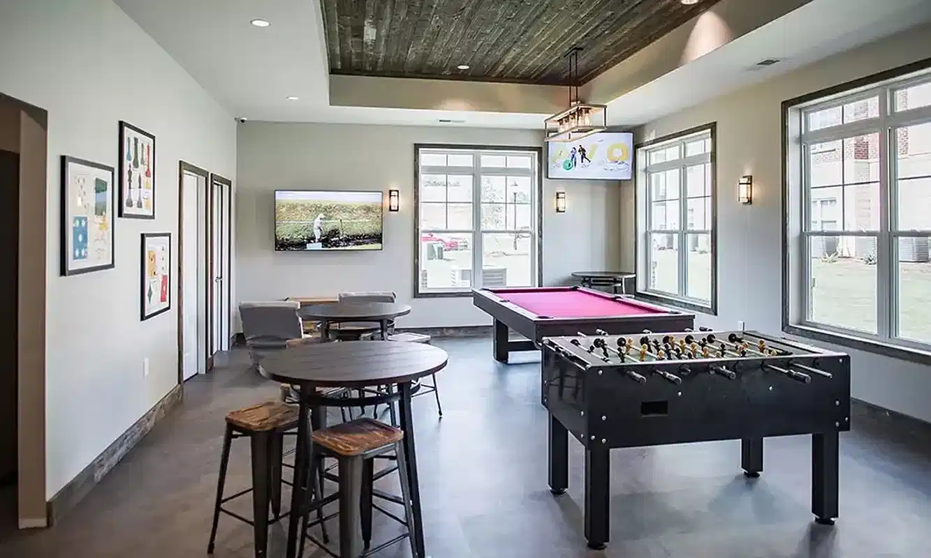 Amenities?w=400&h=260&fit=crop&q=40&auto=format&trim=auto