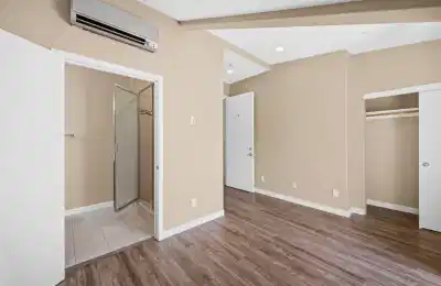 1225 W 30th St, Los Angeles - Los Angeles, California, United States - Bedroom