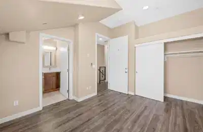 1225 W 30th St, Los Angeles - Los Angeles, California, United States - Bedroom