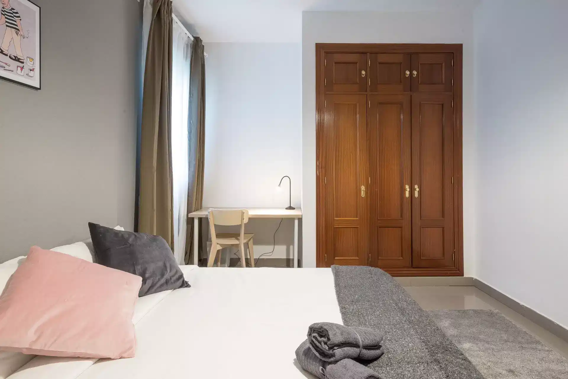 Kitchen?w=400&h=260&fit=crop&q=40&auto=format&trim=auto