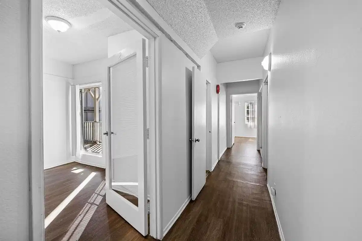 2335 Portland St, Los Angeles - Los Angeles, California, United States - Common Area