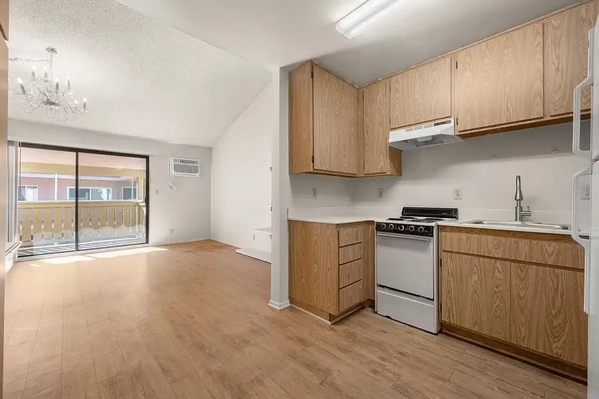 2633 Ellendale Pl, Los Angeles - Los Angeles, California, United States - Kitchen