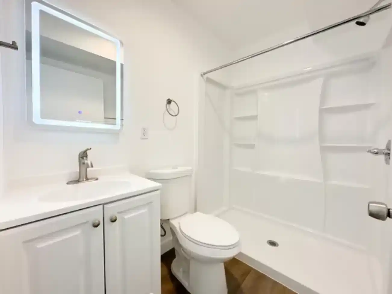 Kitchen?w=400&h=260&fit=crop&q=40&auto=format&trim=auto