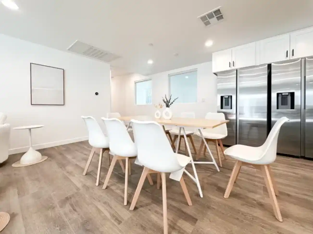 1443 West 37th Drive, Los Angeles - Los Angeles, California, United States - Kitchen