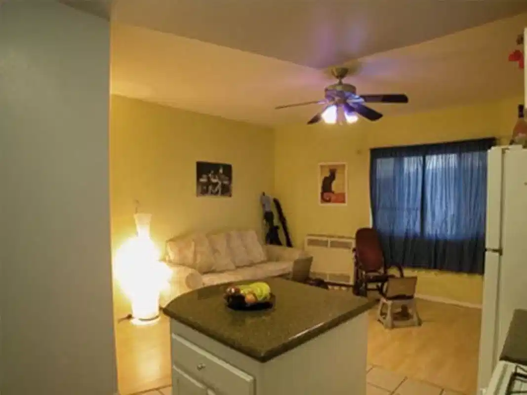 3416 Walton Ave, Los Angeles - Los Angeles, California, United States - Common Area