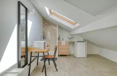 Habyt 93100, Paris - Paris, France - Amenities