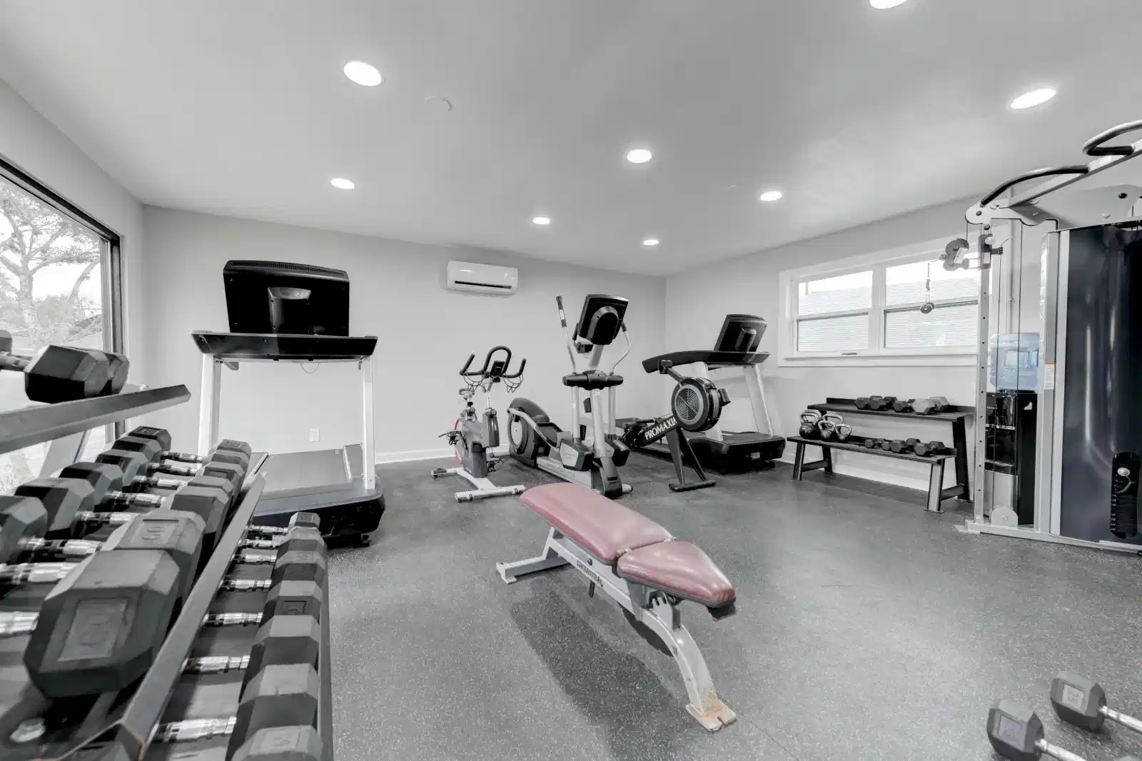 The Timbers Apartments, San Marcos - San Marcos, Texas, United States - Amenities