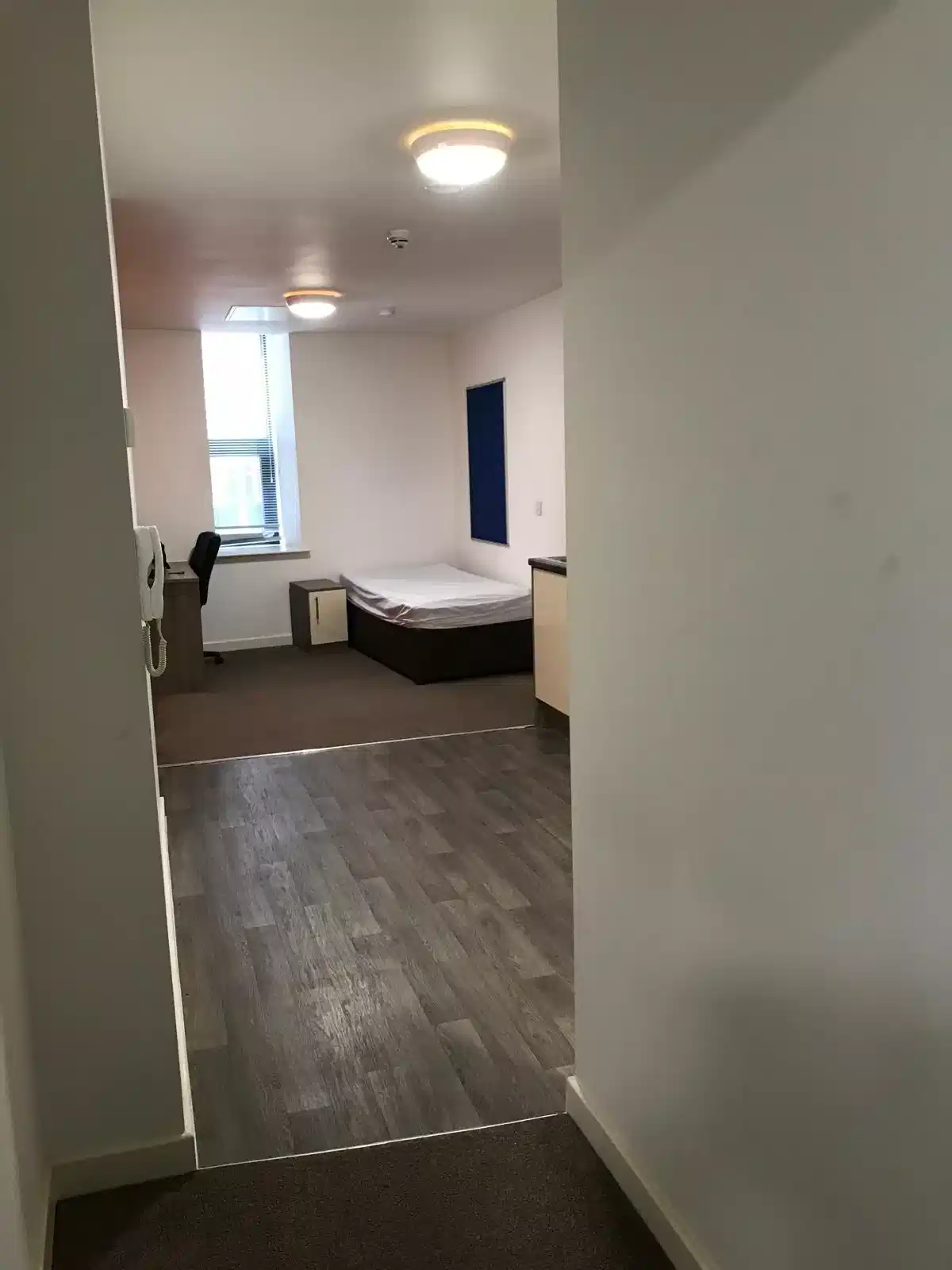 Minerva House, Nottingham - Nottingham, England, United Kingdom - Premium Studio - Single - Bedroom