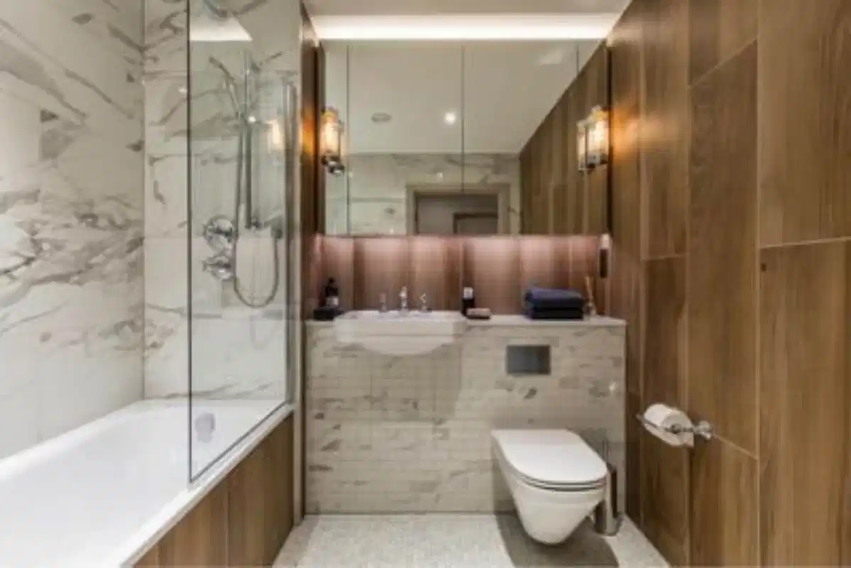 Exterior?w=400&h=260&fit=crop&q=40&auto=format&trim=auto