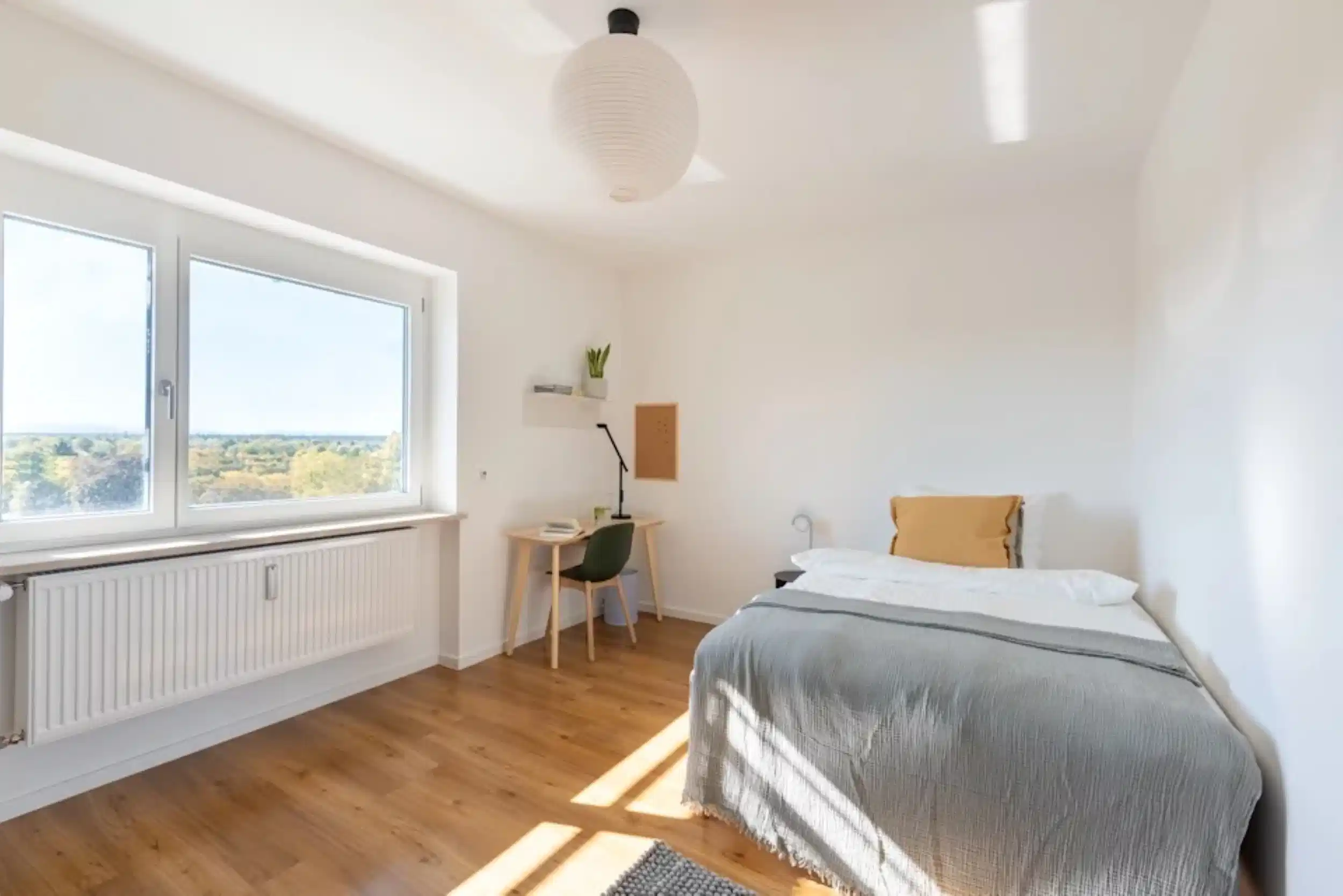 Exterior?w=400&h=260&fit=crop&q=40&auto=format&trim=auto