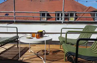 Kamin, Munich - Munich, Germany - Exterior