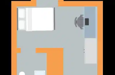 Common Area?w=400&h=260&fit=crop&q=40&auto=format&trim=auto