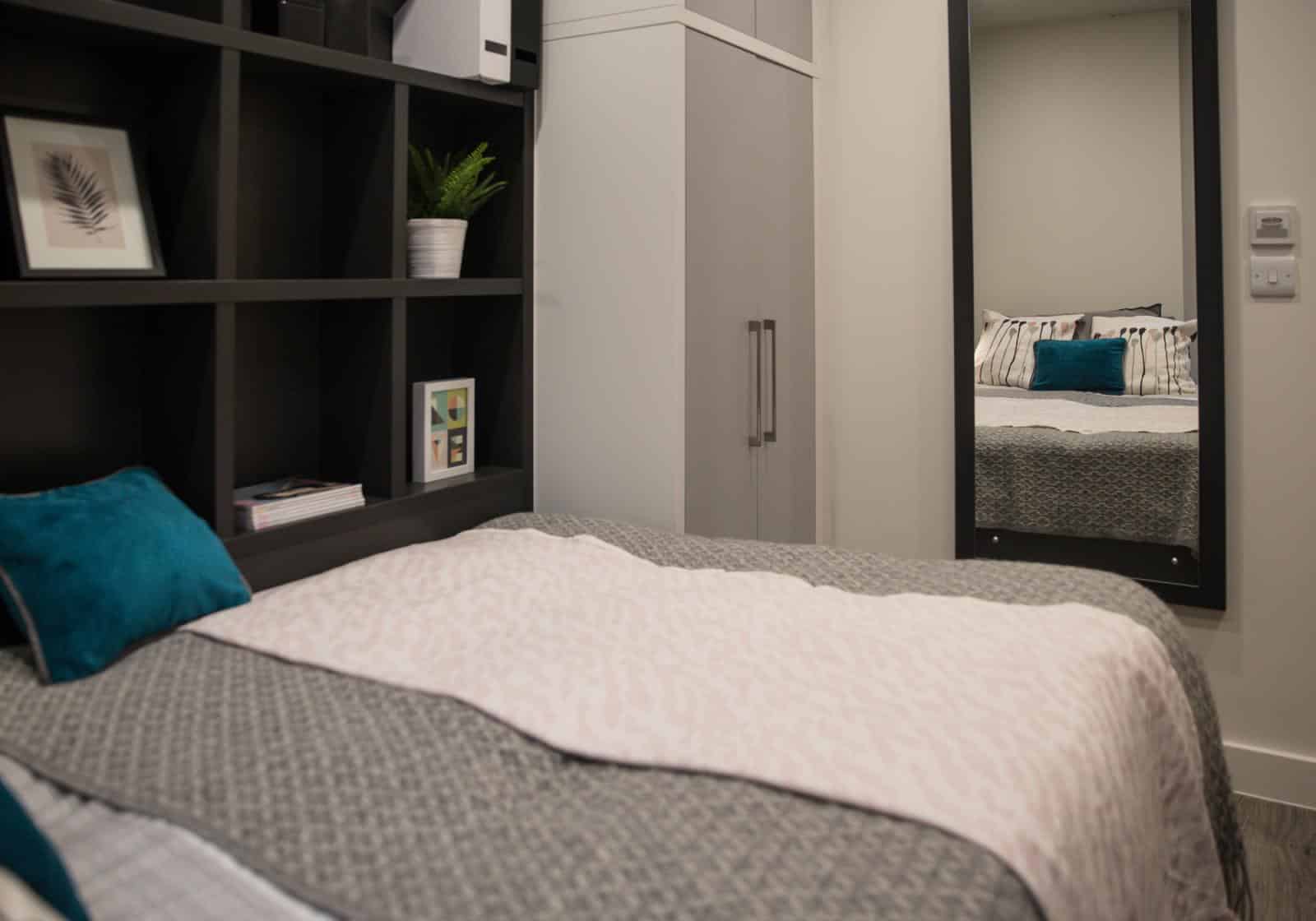 Amenities?w=400&h=260&fit=crop&q=40&auto=format&trim=auto