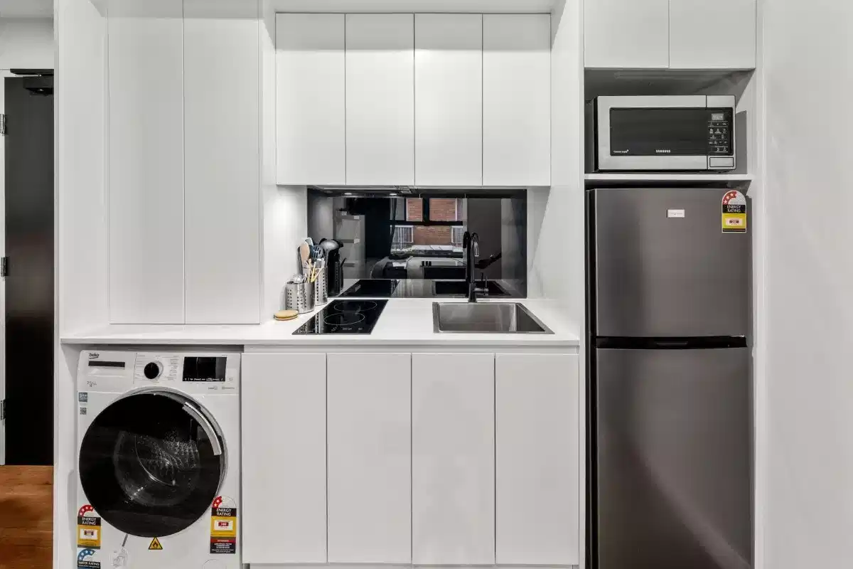 Newtown Student Accommodation, Sydney - Sydney, New South Wales, Australia - Kitchen