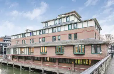 The Bridge, Guildford - Guildford, England, United Kingdom - Exterior