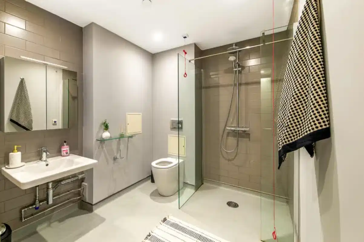 Amenities?w=400&h=260&fit=crop&q=40&auto=format&trim=auto