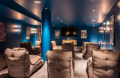 Trapezium, Leeds - Leeds, England, United Kingdom - Amenities