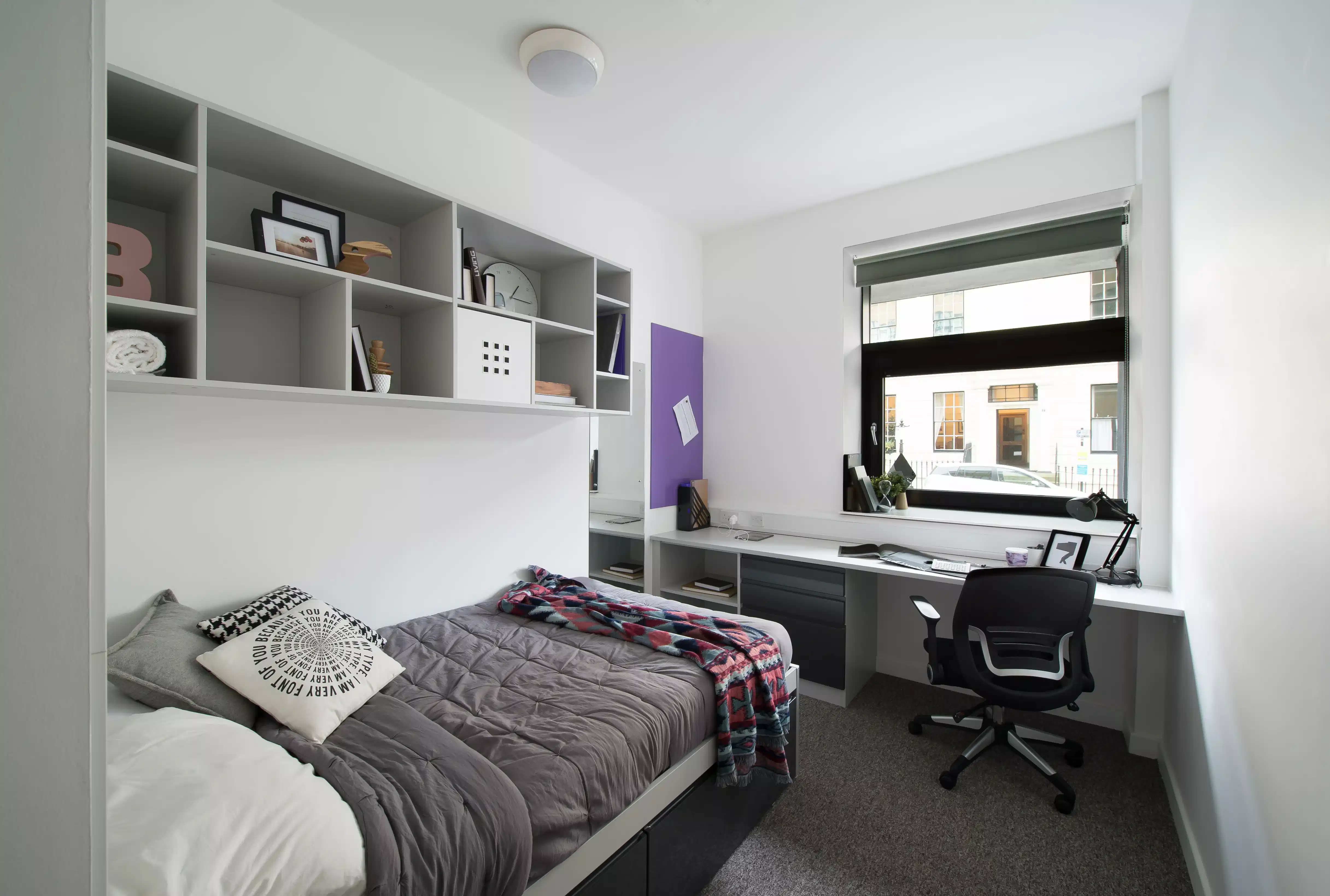 Classic Lower Floor Ensuite (Clifton House)