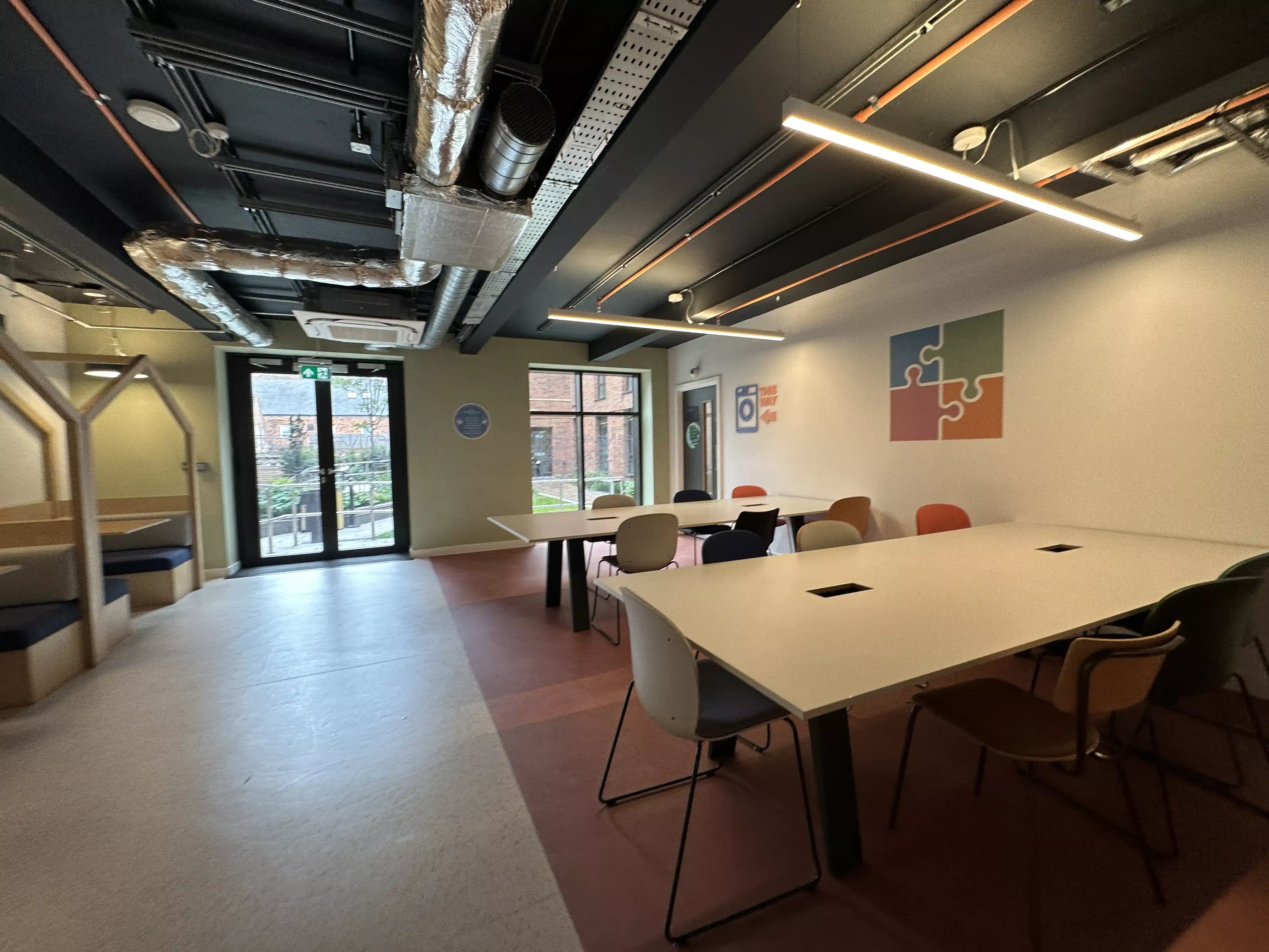 iQ Signal Place, Nottingham image 27
