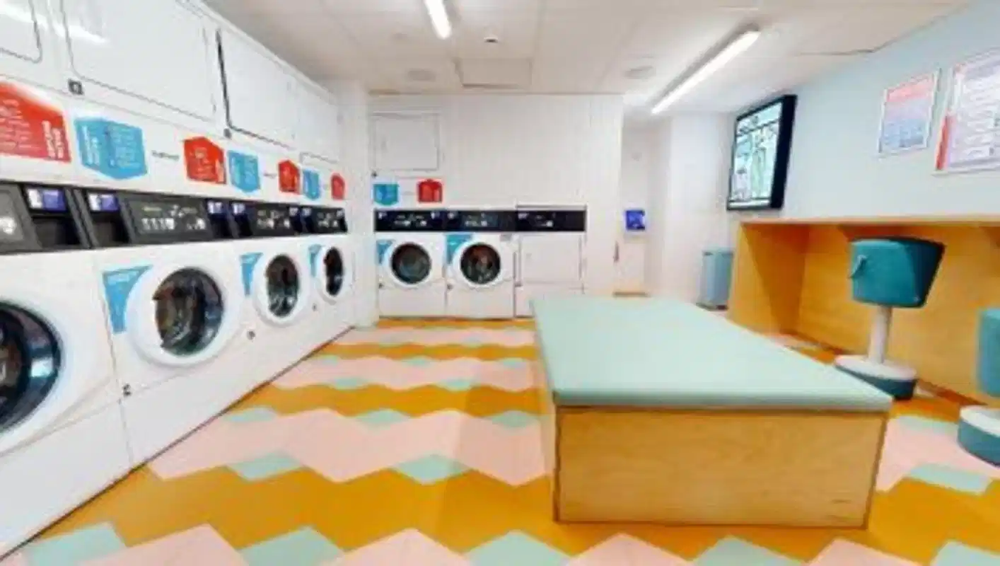 iQ Signal Place, Nottingham - Nottingham, England, United Kingdom - Amenities