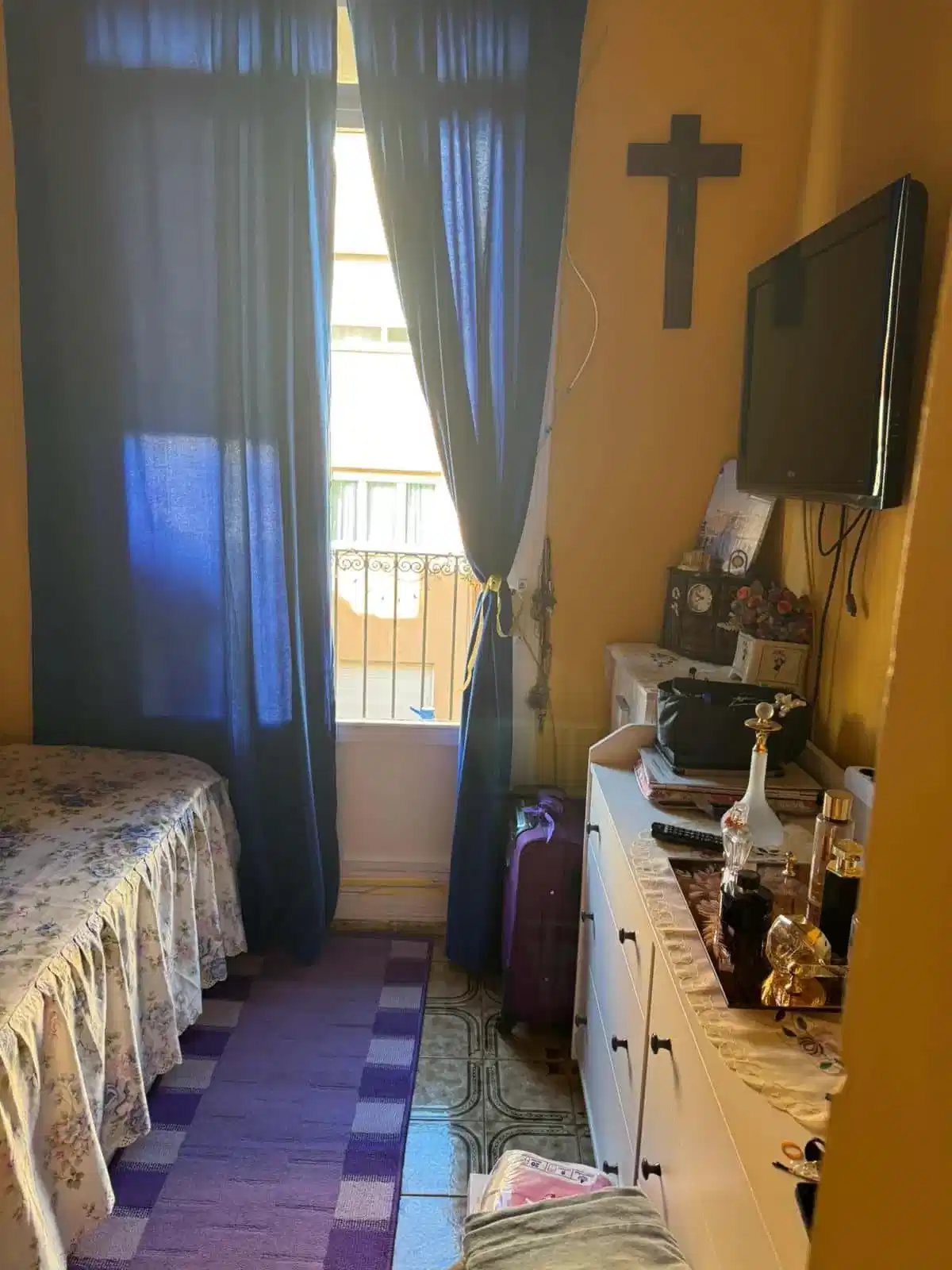 Carrer De Piquer, Barcelona - Barcelona, Spain - Room 3 - Amenities