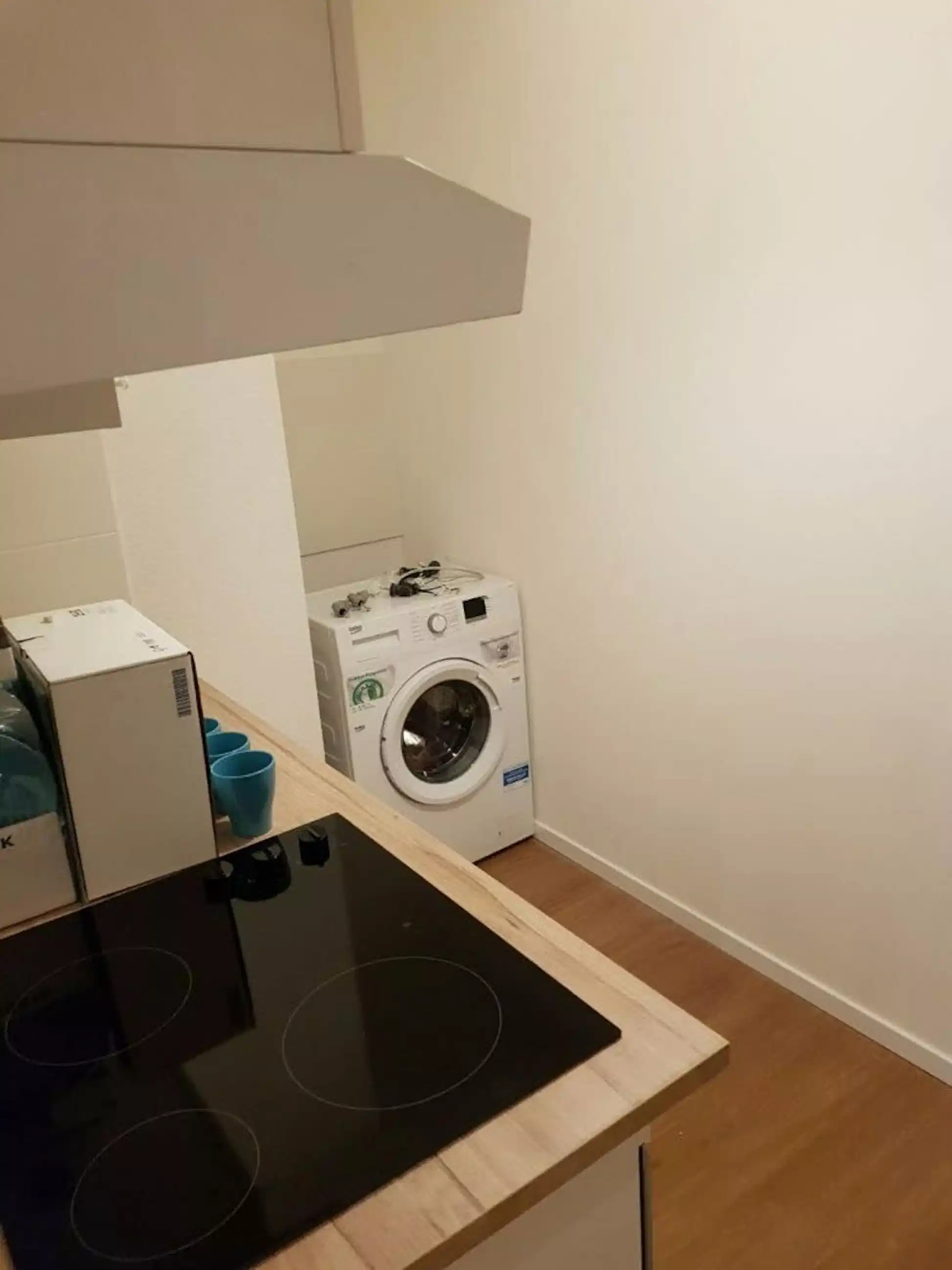 RM Kieler Straße 391b, Hamburg - Hamburg, Germany - Amenities