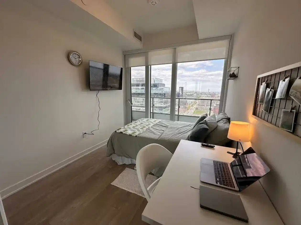 Master Suite Room - Kitchen?w=400&h=260&fit=crop&q=40&auto=format&trim=auto