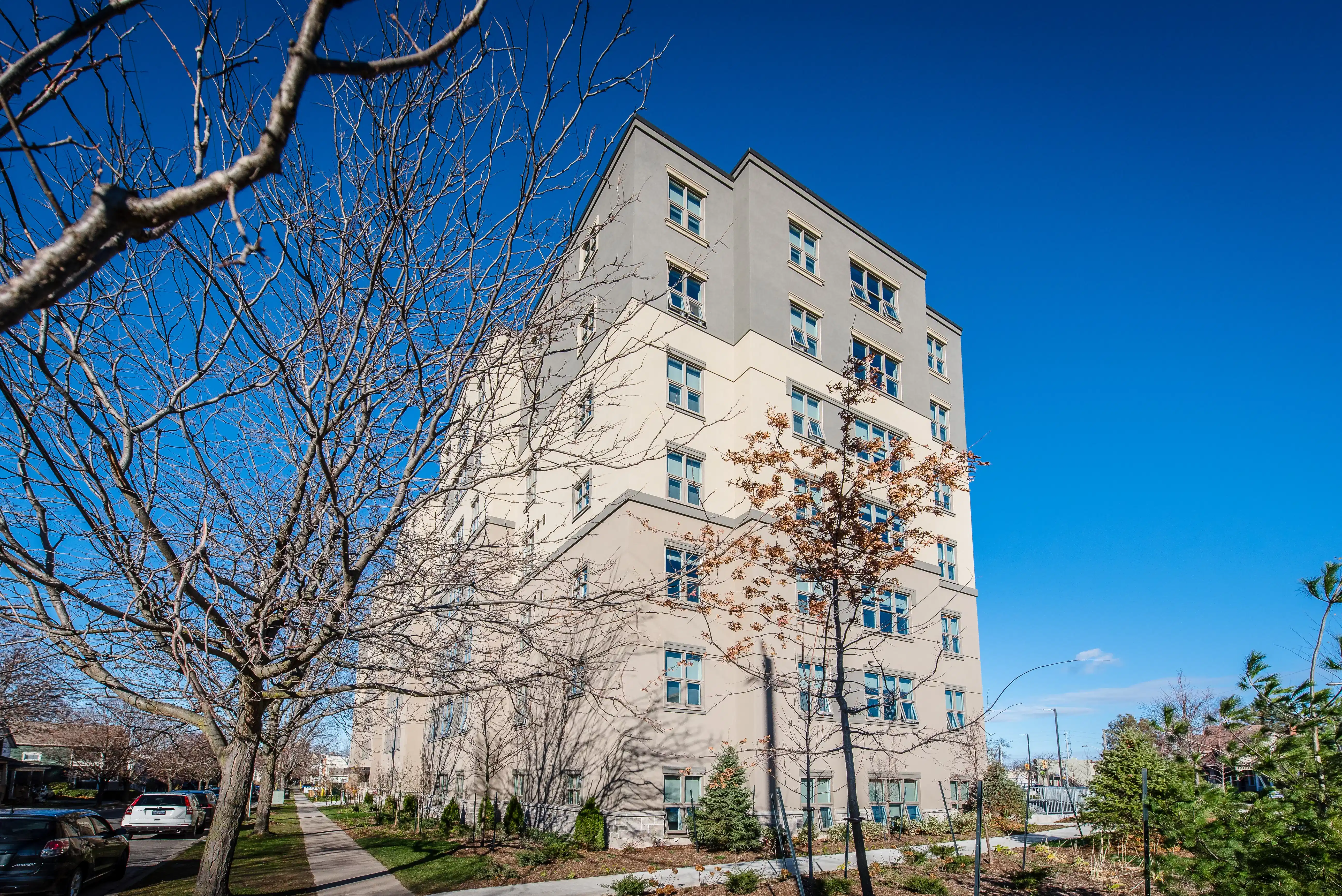 Regent - 51 Lake St., St. Catharines 4