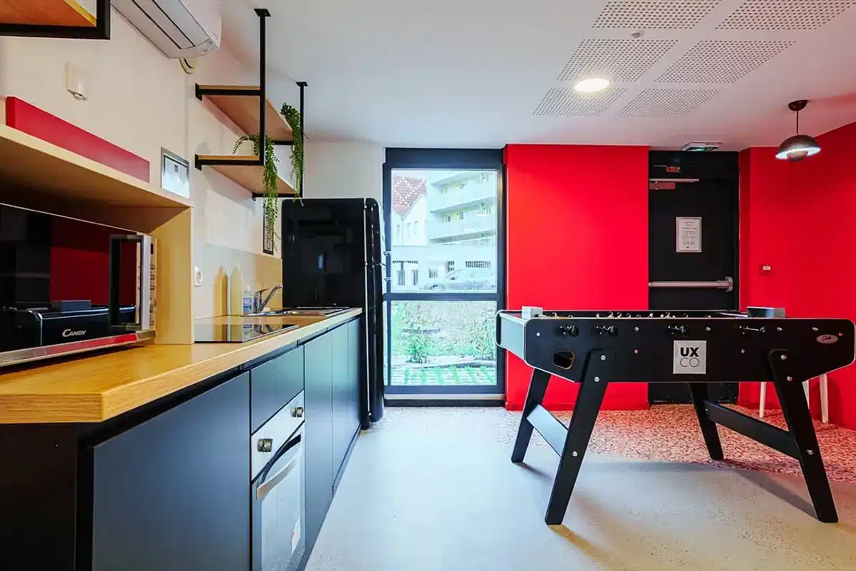 Fleep Dijon Residence, Dijon - Dijon, France - Kitchen