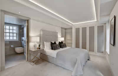Bedroom?w=400&h=260&fit=crop&q=40&auto=format&trim=auto