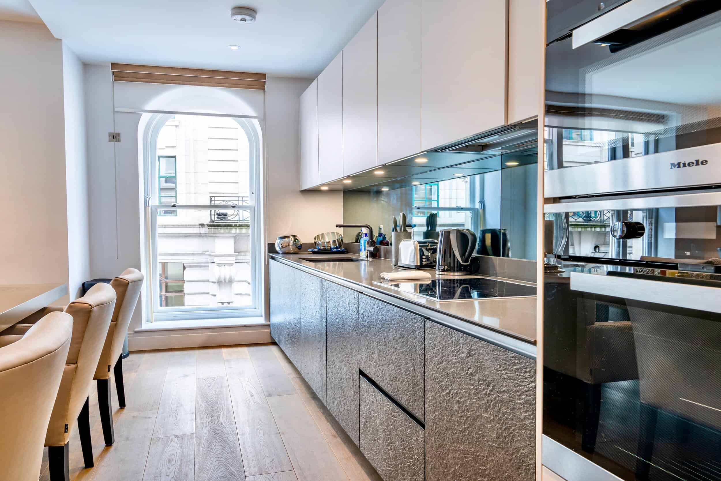 Chancery Lane, London inventoruy - Paris, France - Kitchen